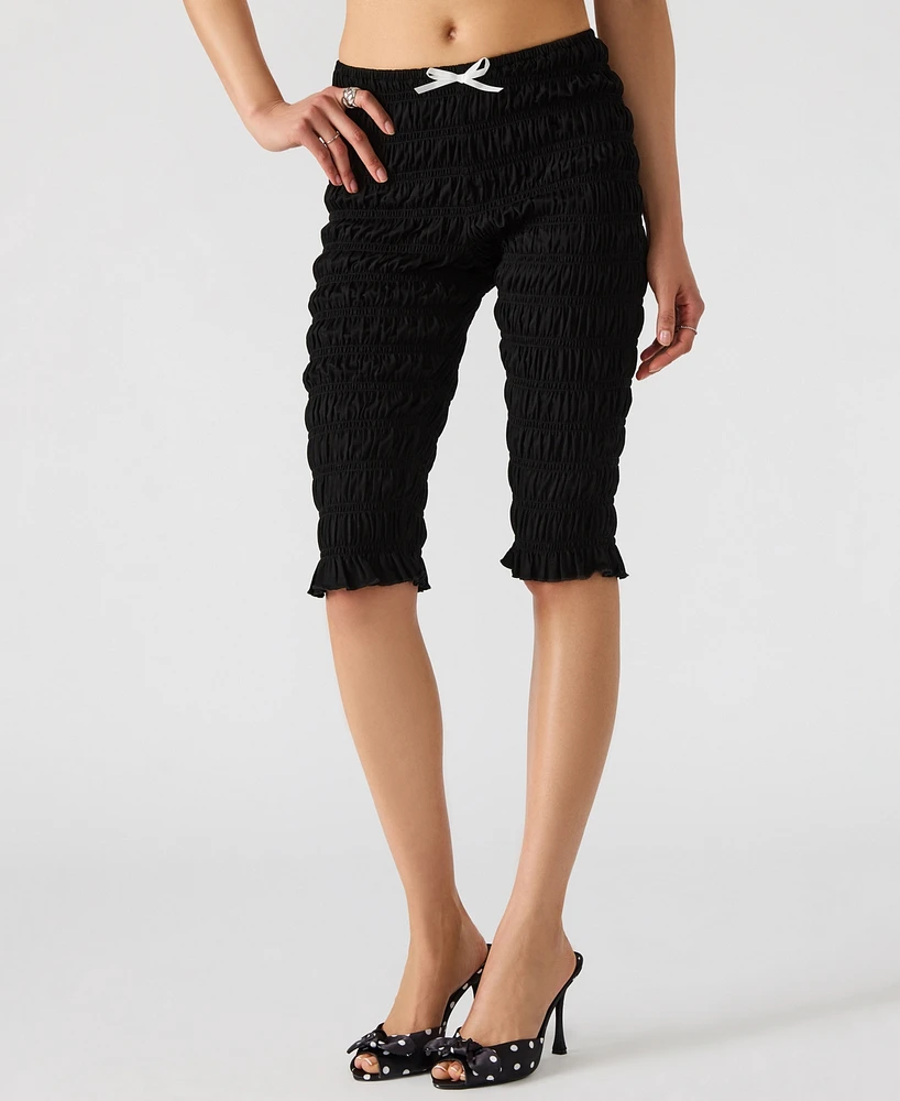 Steve Madden Women's Pull-On Smocked Capri Pants