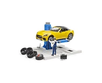 Bruder 1/16 bworld Car Service Center with Bruder Roadster