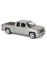 2006 Chevy Silverado Extended Cab Truck Silver 1/64 Diecast Auto World