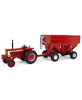 Ertl 1/32 Ih Farmall 806 Tractor with Gravity Wagon