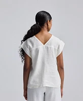Reistor Women's Boxy Top with Embroidered Lace Detail