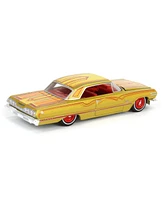 1/64 1963 Chevrolet Impala Ss, Gold Metallic & Red, California Lowriders
