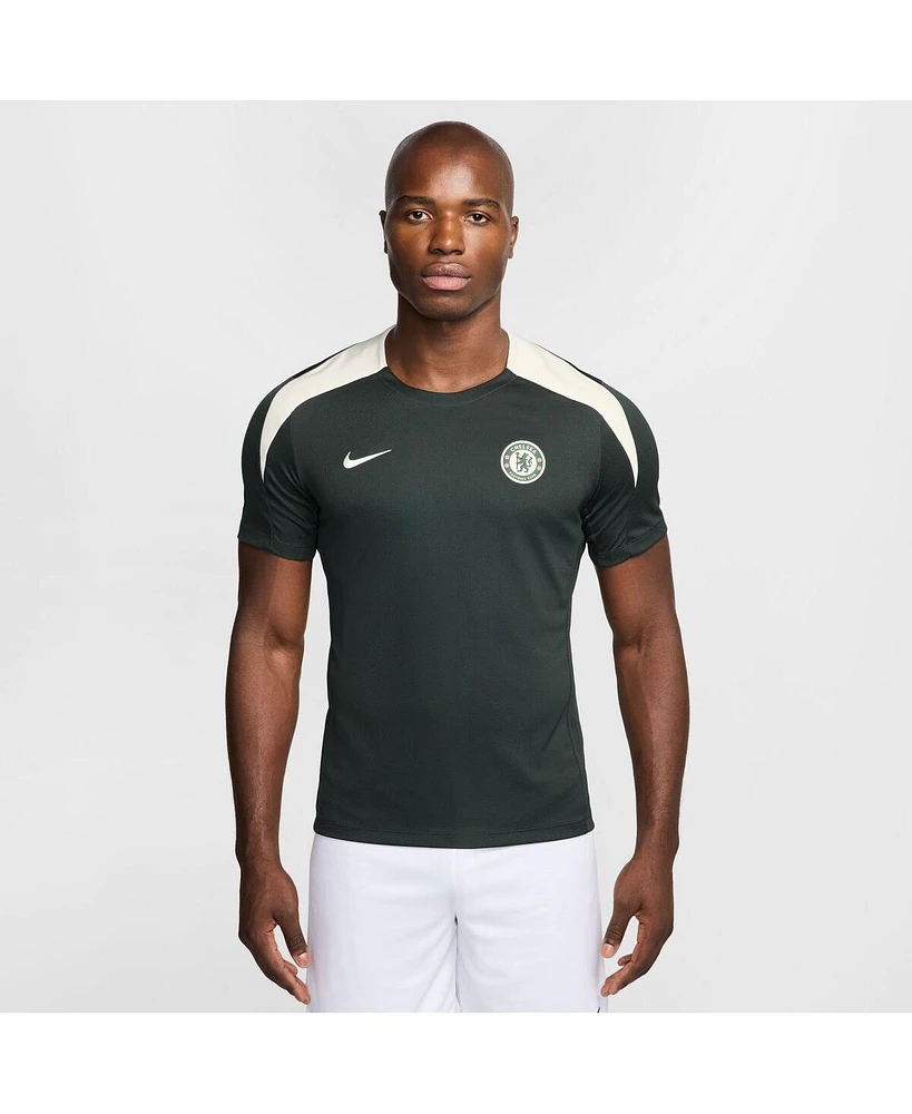 Nike Men's Green Chelsea 2025/26 Strike Performance Jersey