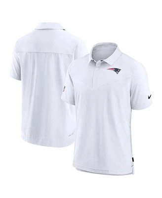 Nike Men's White New England Patriots Sideline Lockup Performance Polo Shirt