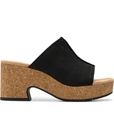 Clarks Collection Women's Nerisa Vine Wedge Sandals