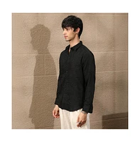 Campus Sutra Men's Onyx Black Foliage-Tactile Shirt
