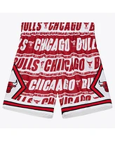 Mitchell & Ness Men's Red Chicago Bulls 1996/97 Hardwood Classics Teamwrap Swingman Shorts
