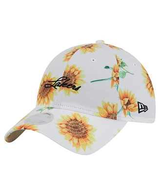 New Era Women's White Los Angeles Lakers Adventure Flower 9TWENTY Adjustable Hat