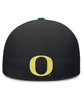 Nike Men's Black Oregon Ducks True Primetime Performance Fitted Hat