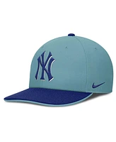 Nike Men's Turquoise New York Yankees Father's Day Pro Performance Snapback Hat