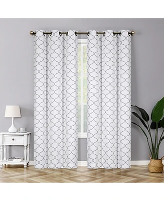 Kate Aurora Modern Elements 2 Pack Quatrefoil Lattice Poly Cotton Curtain Panels - Gray