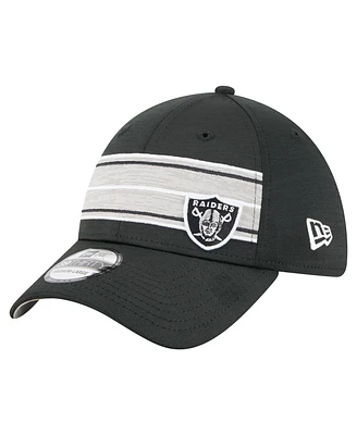 New Era Men's Black Las Vegas Raiders Stripes 39THIRTY Flex Hat