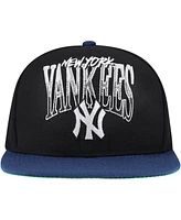Mitchell & Ness Men's Black New York Yankees Rise Up Snapback Hat