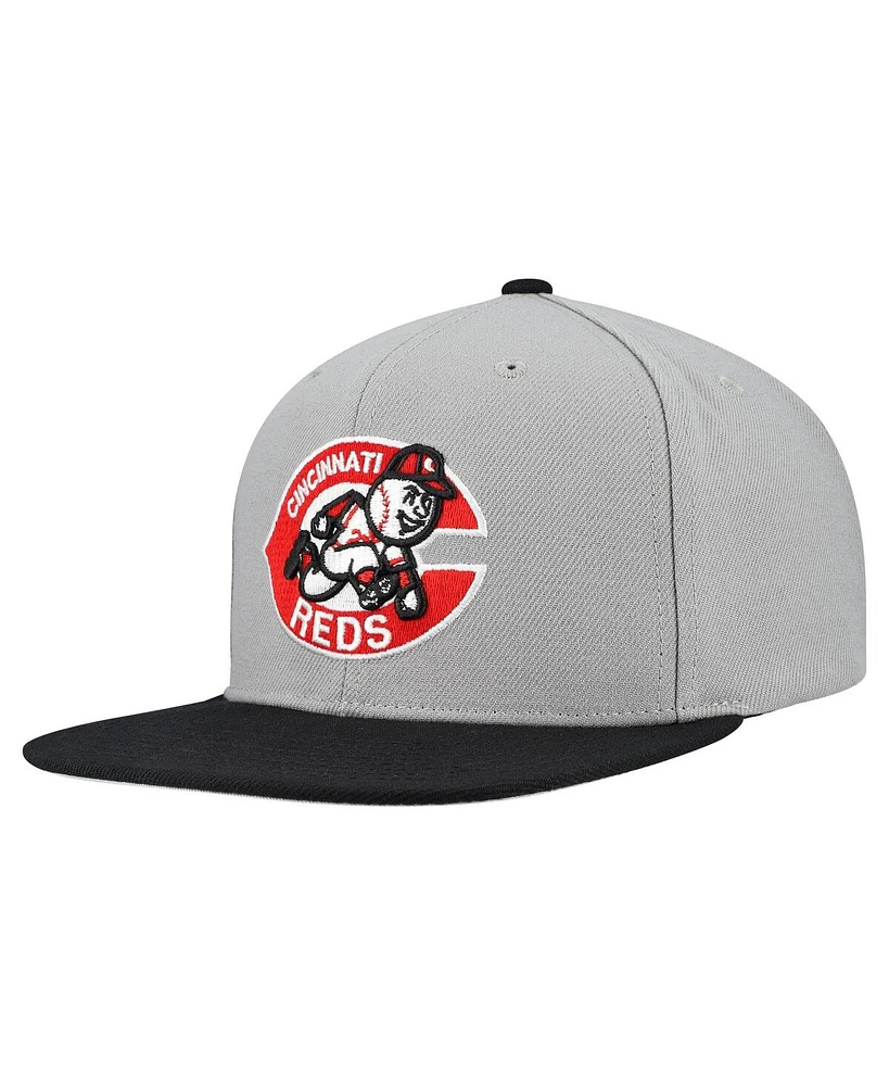 Mitchell & Ness Men's Gray Cincinnati Reds Cooperstown Collection Basic Flip Snapback Hat