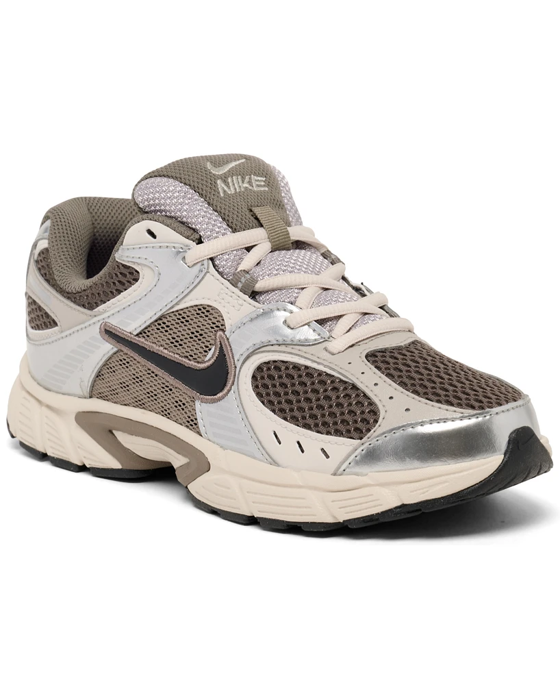 Nike Big Kids V5 Rnr Casual Sneakers from Finish Line