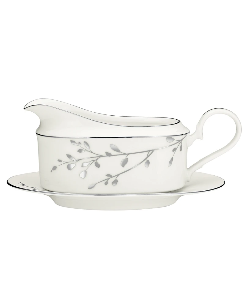 Noritake Serveware