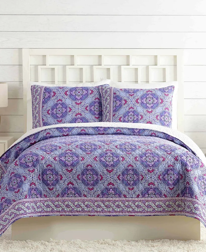 Vera Bradley Bramble Quilt Collection