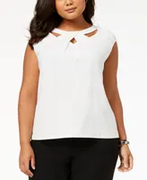 Kasper Plus Crossover Cutout Top