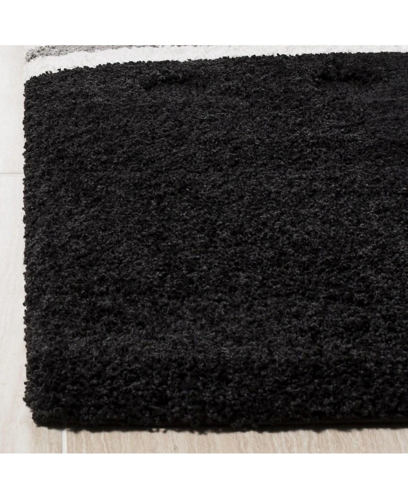 Safavieh Florida Shag SG473 Black and Ivory 5'3" x 7'6" Area Rug