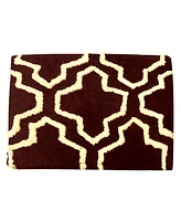 Saffron Fabs Quatrefoil 24' x 17" and 34' 21' Non-Skid Cotton Bath Rug