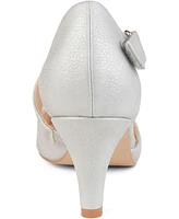 Journee Collection Women's Tillis Pumps