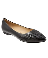 Trotters Estee Woven Flat