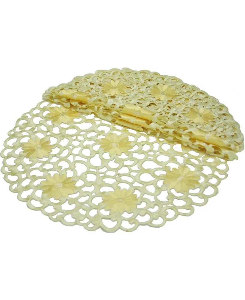 Xia Home Fashions Daisy Splendor Round Doily - Set of 4, 16" x 16"