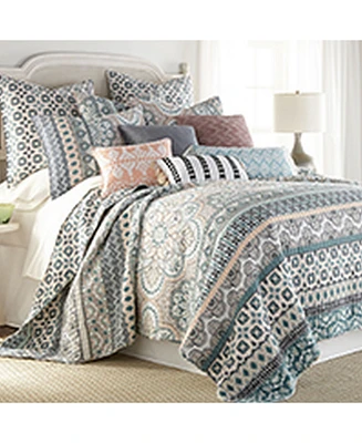 Levtex Addie Mediterranean Medallion Quilt Set, Full/Queen