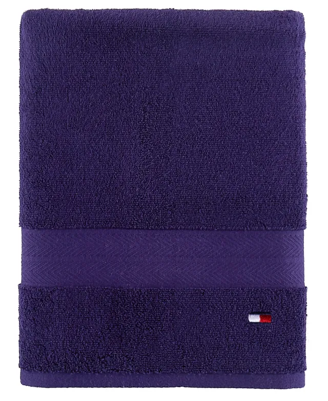 Tommy Hilfiger Modern American 30 x 54 Cotton Bath Towel - Yellow