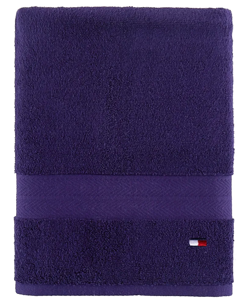 Tommy Hilfiger Modern American Solid Cotton Bath Towel, 30" x 54"