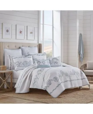 Royal Court Water Front Quilt Sets