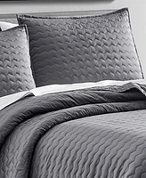 Closeout! Vera Wang Herringbone Stitch 3 Piece Quilt Set