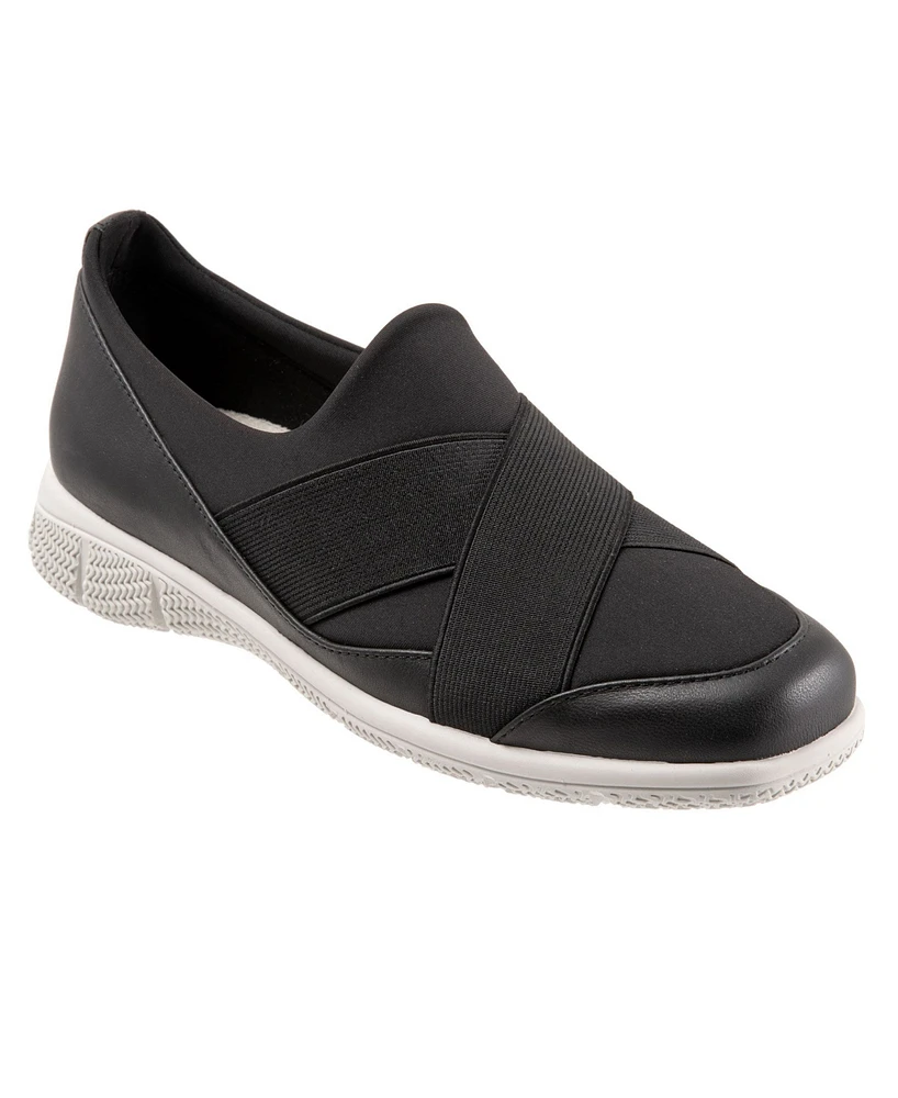 Trotters Women's Urbana Sneaker