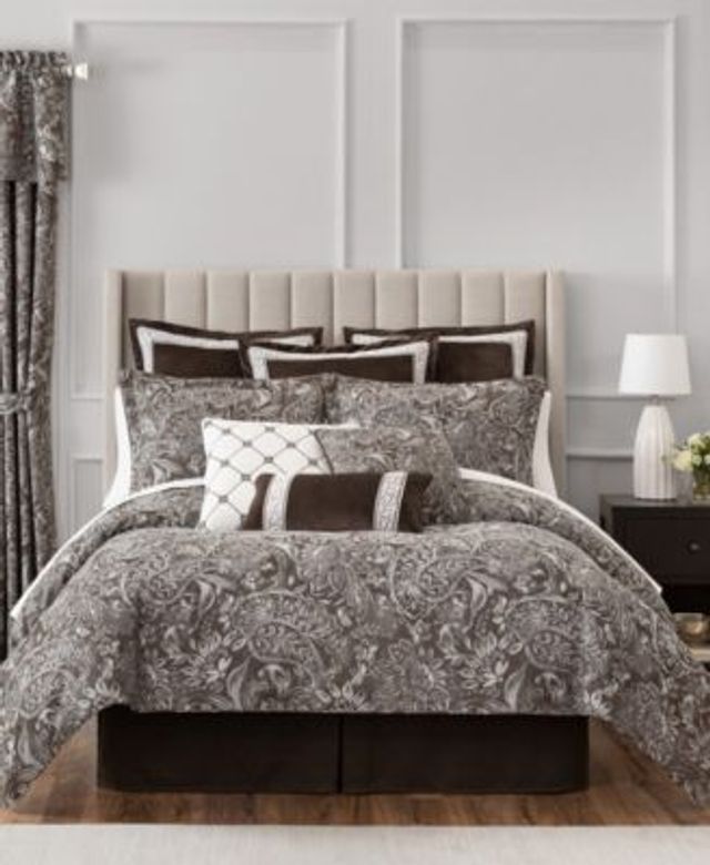 Royal Court Rosemary 4-pc. Floral Midweight Reversible Comforter Set