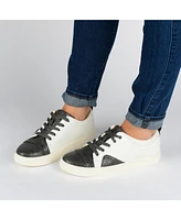 Journee Collection Women's Foam Kyndra Sneakers