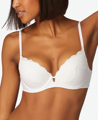 Maidenform Women's Comfort Devotion Your Lift Underwire Bra DM1195