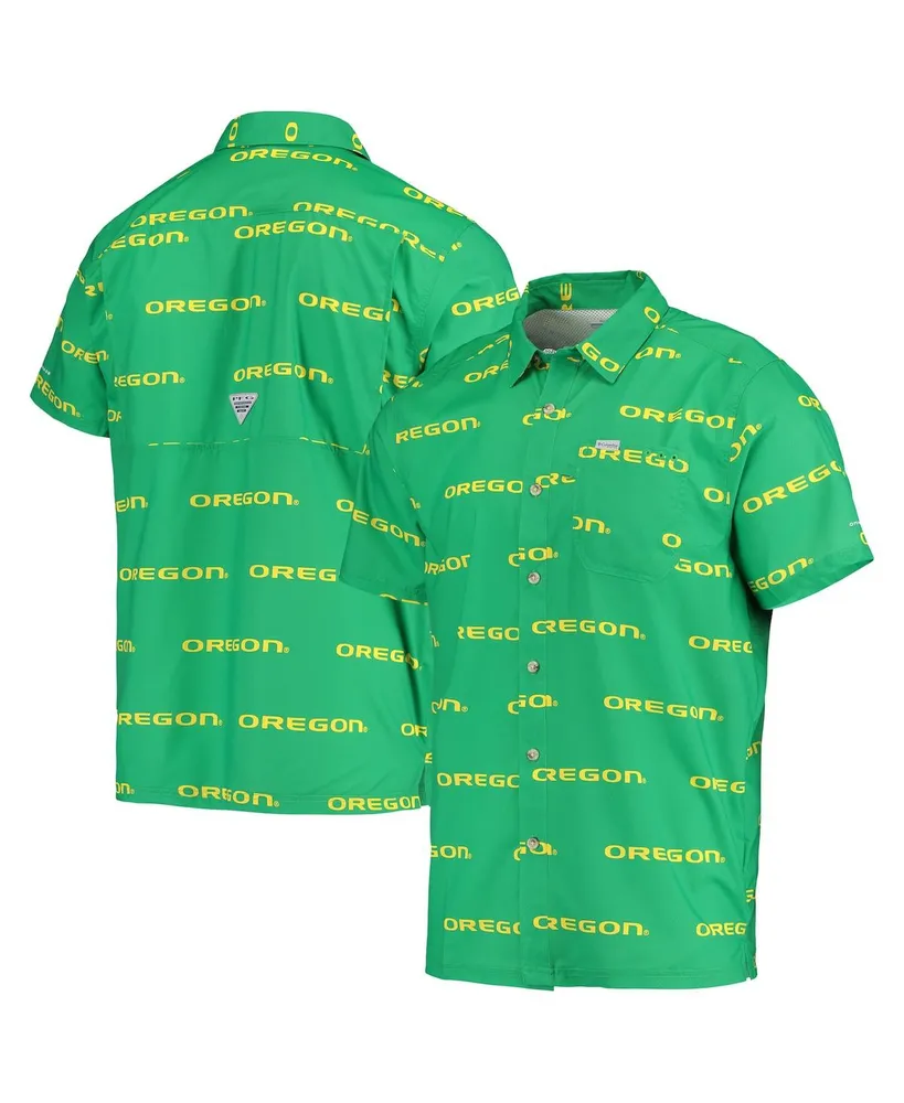 Men's Green Oregon Ducks Super Slack Tide Omni-Shade Button-Up Shirt