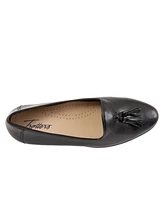 Trotters Liz Tassel Flat