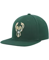 Men's Mitchell & Ness Hunter Green Milwaukee Bucks Ground 2.0 Snapback Hat