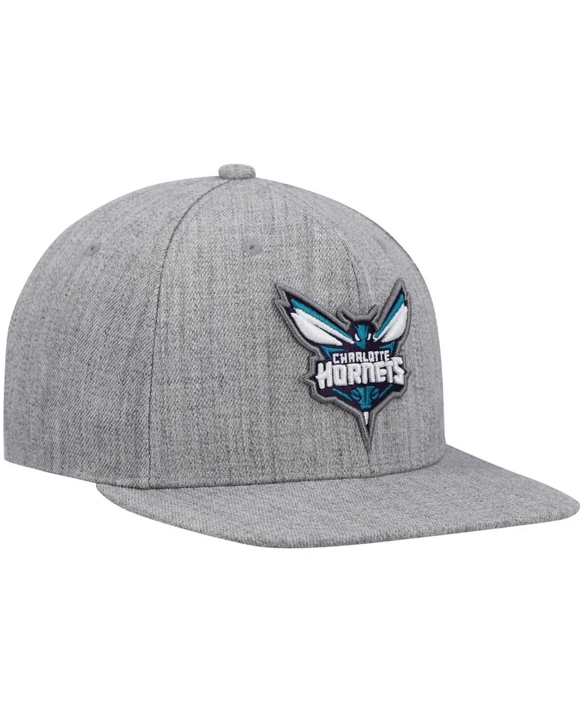 Men's Mitchell & Ness Heathered Gray Charlotte Hornets 2.0 Snapback Hat