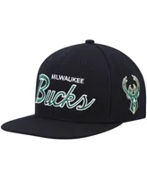 Men's Mitchell & Ness Black Milwaukee Bucks Hardwood Classics Script 2.0 Snapback Hat