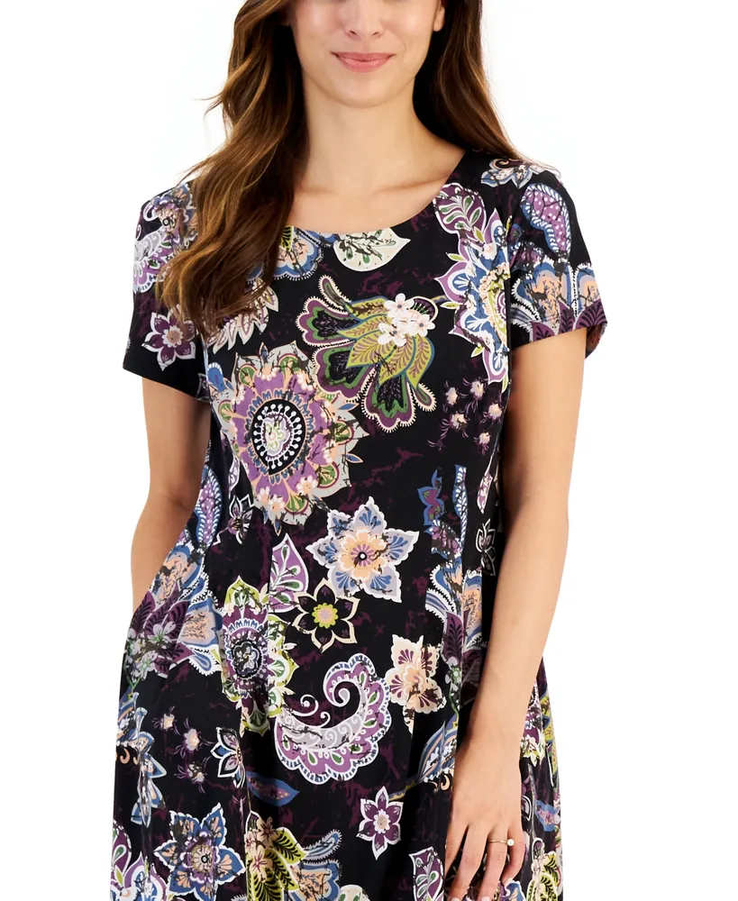 Connected Petite Printed Dress