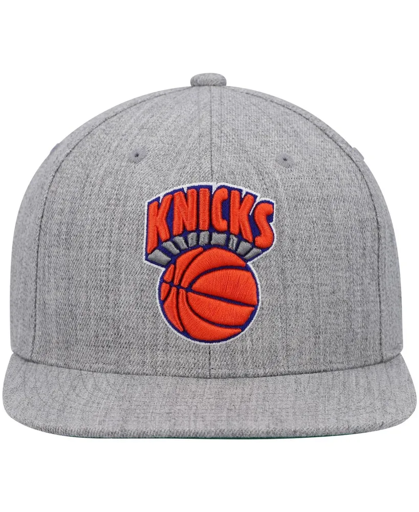 Men's Mitchell & Ness Heathered Gray New York Knicks Hardwood Classics Team 2.0 Snapback Hat