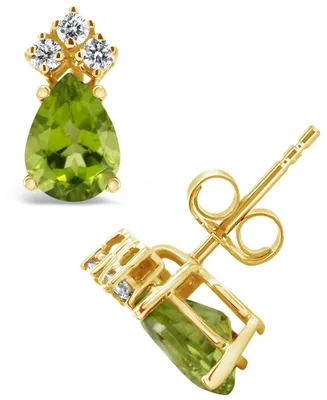 Peridot (1-5/8 ct.t.w) and Diamond (1/8 ct.t.w) Stud Earrings 14K Yellow Gold