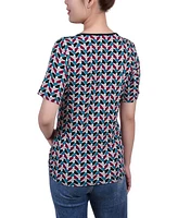 Petite Short Sleeve with Ring Details Top