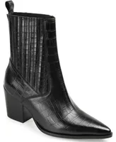 Journee Signature Women's Markka Booties