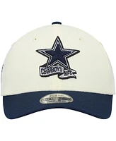 Youth Boys and Girls New Era Cream, Navy Dallas Cowboys 2022 Sideline Two-Tone 39THIRTY Flex Hat