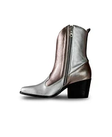 Bala Di Gala Women's Silver Metallic Premium Leather Star Icon Boots Stella By