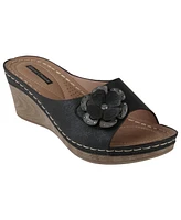 Gc Shoes Women's Naples Flower Wedge Sandals