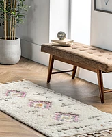 nuLoom Loft Jocelyn Tribal Shag Tasseled 2'6" x 10' Runner Area Rug